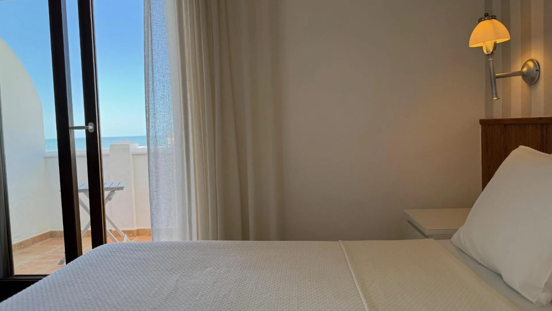 Guest house Hostal Playa Punta Umbria