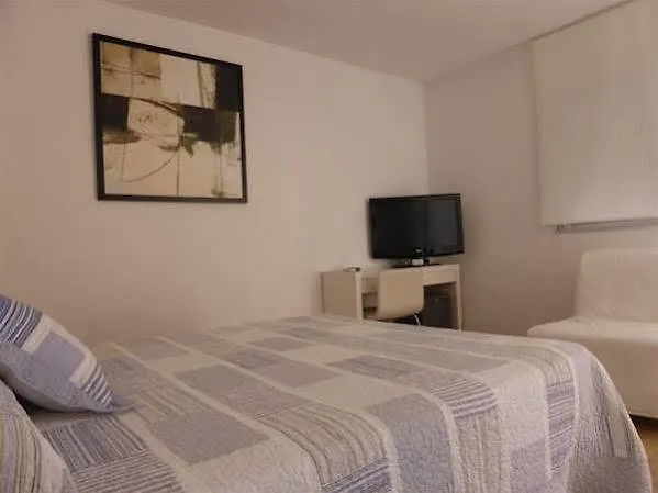 Hostal Playa Punta Umbria Guest house